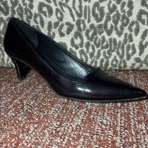 Guja vintage parent leather kitten heels Elegant Black Women's Heel Classic 8.5